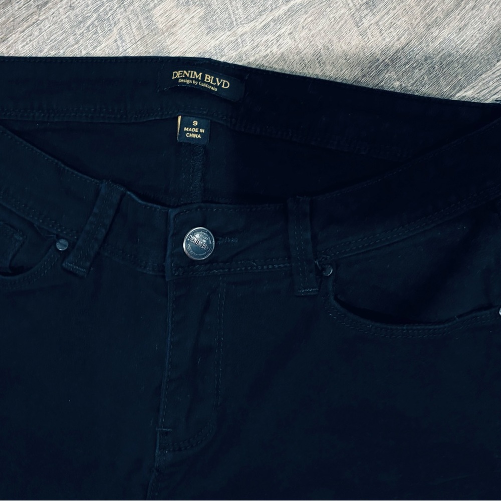 DENIM BLVD Jeggings Sz. (9)